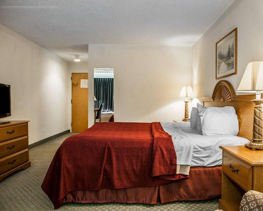 Quality Inn Rochester South Habitación foto